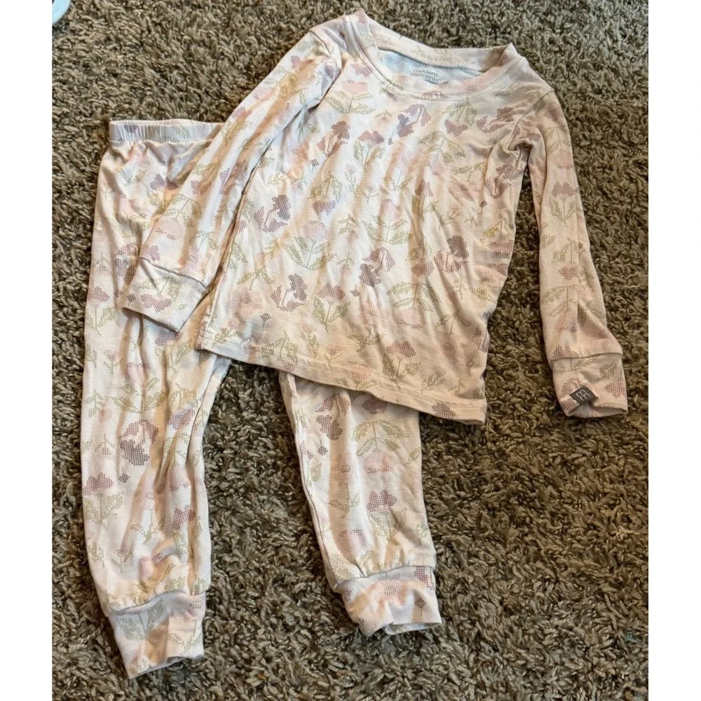 Modern Moments Two Piece Cotton  Pink Floral Pattern Pajama Set 2t Set